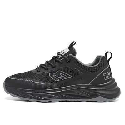 FASHIONABLE OUTDOOR SNEAKER
